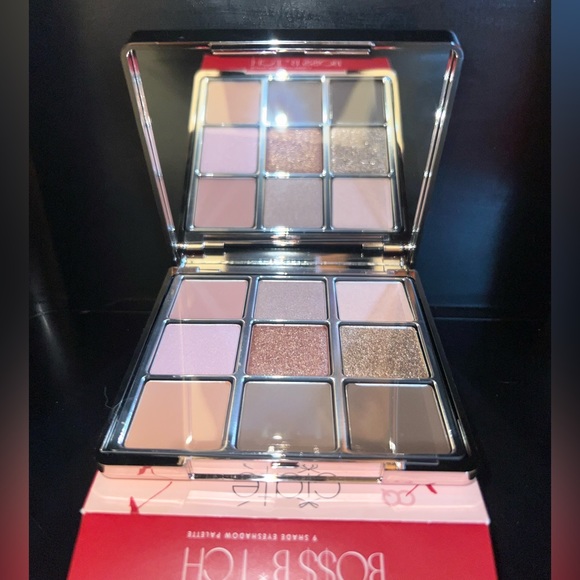 Ciate London x Christine Quinn Eye Shadow Palette- Bo$$ B*itch. Flare, Fiery - Picture 6 of 11